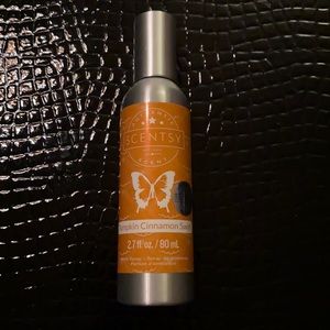Scentsy Pumpkin Cinnamon Swirl Room Spray
